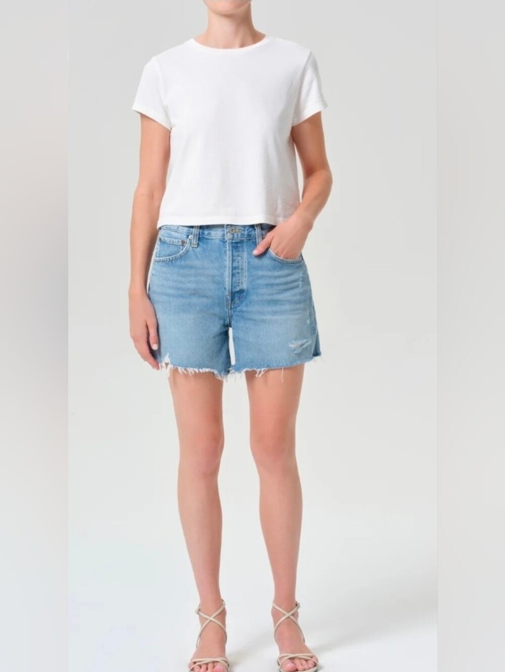 Agolde Parker Distressed Short In Swapmeet Size 32